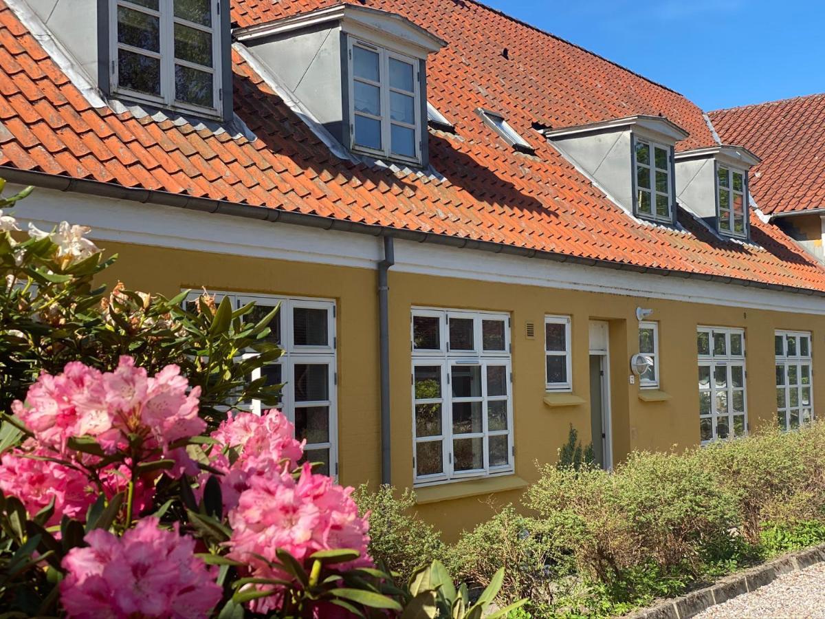 The Old Mill - By The Lake - 2 Bedroom Apartment Kruså Екстериор снимка